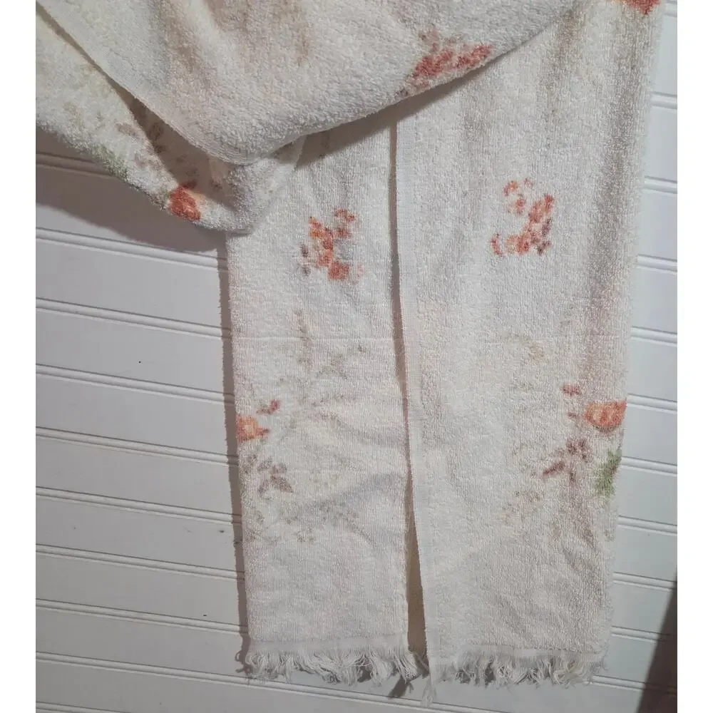 Vintage Floral Terry Cloth Hand Towel Cottagecore Shabby Chic Fringe